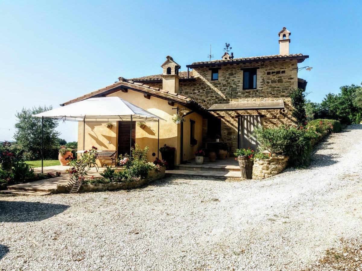 Il Casale Di Fiore Cannara Exterior photo